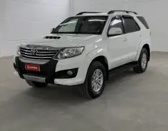 TOYOTA HILUX SW4 3.0 SRV 4X4 16V TURBO INTERCOOLER DIESEL 4P AUTOMÁTICO TOYOTA HILUX SW4 3.0 SRV 4X4 16V TURBO INTERCOOLER DIESEL 4P AUTOMÁTICO