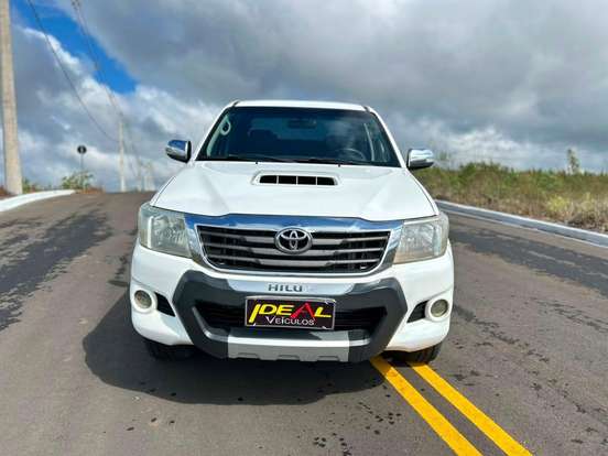 TOYOTA-HILUX SW4-3.0 SRV 4X4 16V TURBO INTERCOOLER DIESEL 4P AUTOMÁTICO TOYOTA-HILUX SW4-2012