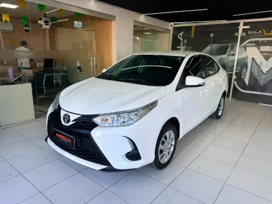 TOYOTA YARIS 1.5 16V FLEX SEDAN XL MULTIDRIVE TOYOTA YARIS 1.5 16V FLEX SEDAN XL MULTIDRIVE