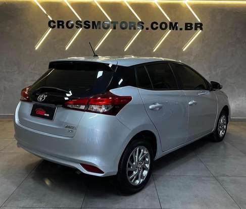 TOYOTA-YARIS-1.5 16V FLEX XL MULTIDRIVE TOYOTA-YARIS-2022