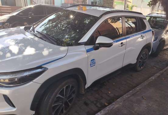 TOYOTA-COROLLA CROSS-2024