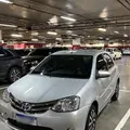 TOYOTA ETIOS 1.5 PLATINUM 16V FLEX 4P MANUAL TOYOTA ETIOS 1.5 PLATINUM 16V FLEX 4P MANUAL
