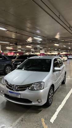 TOYOTA-ETIOS-1.5 PLATINUM 16V FLEX 4P MANUAL TOYOTA-ETIOS-2014