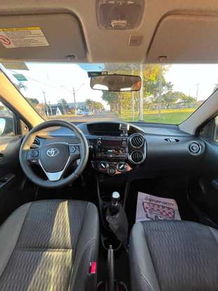 TOYOTA-ETIOS-2018