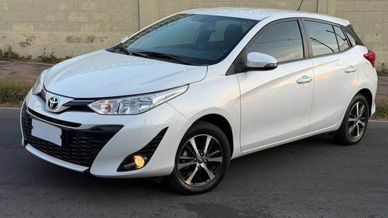 TOYOTA YARIS 1.5 16V FLEX XS CONNECT MULTIDRIVE