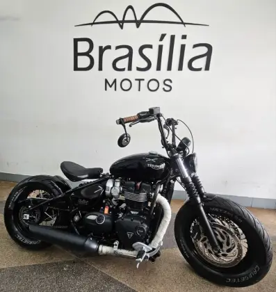 TRIUMPH BONNEVILLE BOBBER 1200 TRIUMPH BONNEVILLE BOBBER 1200