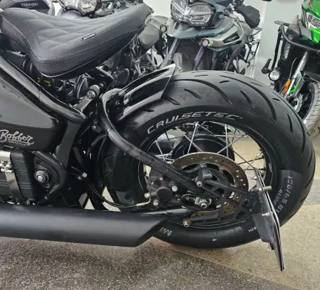 TRIUMPH-BONNEVILLE BOBBER 1200 TRIUMPH-BONNEVILLE BOBBER 1200-2019