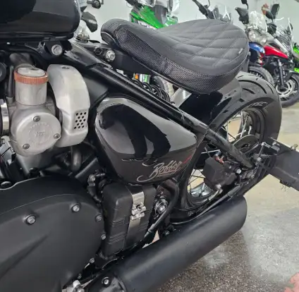 TRIUMPH-BONNEVILLE BOBBER 1200-2019