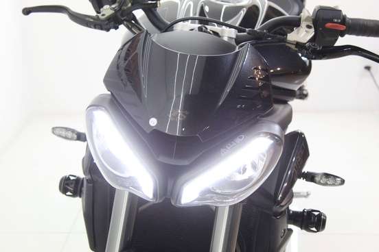 TRIUMPH-STREET TRIPLE 765 RS-2022
