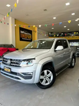 VOLKSWAGEN AMAROK 2.0 HIGHLINE 4X4 CD 16V TURBO INTERCOOLER DIESEL 4P AUTOMÁTICO VOLKSWAGEN AMAROK 2.0 HIGHLINE 4X4 CD 16V TURBO INTERCOOLER DIESEL 4P AUTOMÁTICO