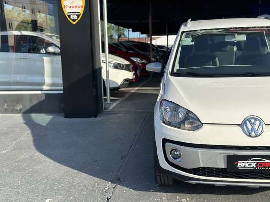 VOLKSWAGEN-CROSS UP-1.0 MPI 12V FLEX 4P AUTOMATIZADO VOLKSWAGEN-CROSS UP-2016