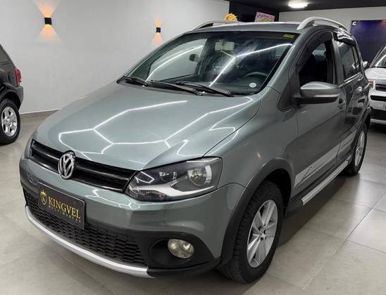 VOLKSWAGEN CROSSFOX 1.6 MI FLEX 8V 4P MANUAL