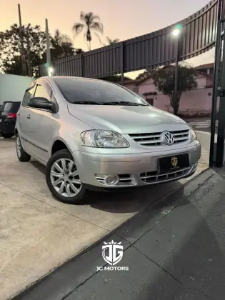 VOLKSWAGEN FOX 1.6 MI PLUS 8V FLEX 4P MANUAL VOLKSWAGEN FOX 1.6 MI PLUS 8V FLEX 4P MANUAL