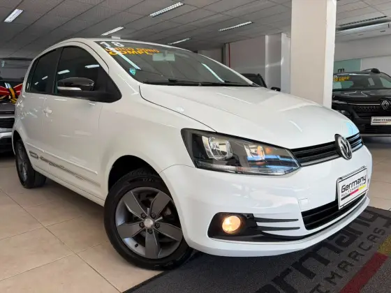 VOLKSWAGEN FOX 1.6 MSI TOTAL FLEX CONNECT 4P MANUAL VOLKSWAGEN FOX 1.6 MSI TOTAL FLEX CONNECT 4P MANUAL