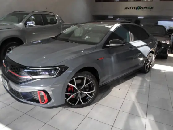 VOLKSWAGEN JETTA 2.0 350 TSI GASOLINA GLI DSG
