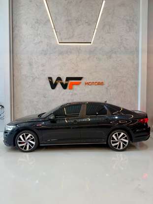 VOLKSWAGEN-JETTA-2021