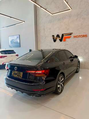 VOLKSWAGEN-JETTA-2021