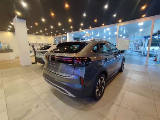 VOLKSWAGEN-NIVUS-1.0 200 TSI TOTAL FLEX HIGHLINE AUTOMÁTICO VOLKSWAGEN-NIVUS-2026
