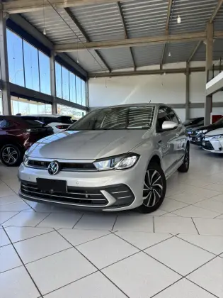 VOLKSWAGEN POLO 1.0 170 TSI HIGHLINE AUTOMÁTICO VOLKSWAGEN POLO 1.0 170 TSI HIGHLINE AUTOMÁTICO