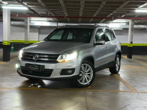 VOLKSWAGEN TIGUAN 2.0 TSI 16V TURBO GASOLINA 4P TIPTRONIC VOLKSWAGEN TIGUAN 2.0 TSI 16V TURBO GASOLINA 4P TIPTRONIC