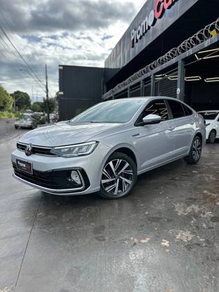 VOLKSWAGEN VIRTUS 1.0 200 TSI HIGHLINE AUTOMÁTICO