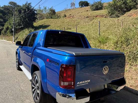 VOLKSWAGEN-AMAROK-2.0 HIGHLINE EXTREME 4X4 CD 16V TURBO INTERCOOLER DIESEL 4P AUTOMÁTICO VOLKSWAGEN-AMAROK-2016