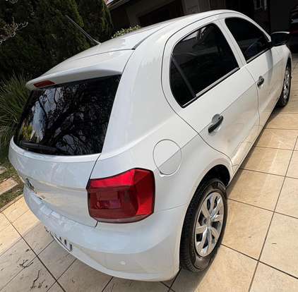 VOLKSWAGEN-GOL-2022