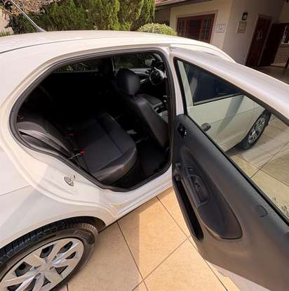 VOLKSWAGEN-GOL-2022