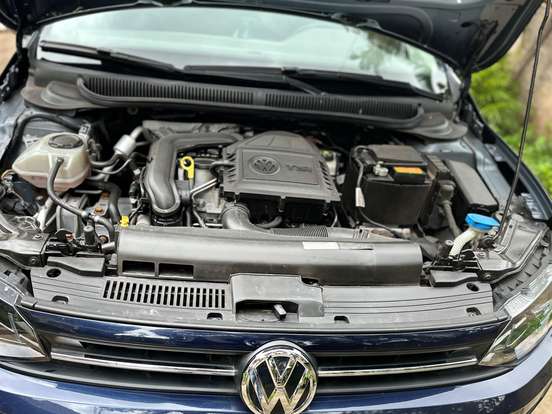 VOLKSWAGEN-POLO-1.0 200 TSI COMFORTLINE AUTOMÁTICO VOLKSWAGEN-POLO-2019