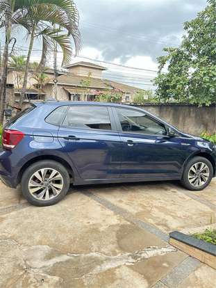 VOLKSWAGEN-POLO-2019