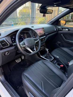 VOLKSWAGEN-T-CROSS-1.4 250 TSI TOTAL FLEX HIGHLINE AUTOMÁTICO VOLKSWAGEN-T-CROSS-2024