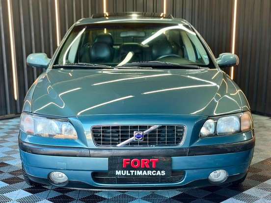 VOLVO-S60-2.0 T TURBO GASOLINA 4P AUTOMÁTICO VOLVO-S60-2001