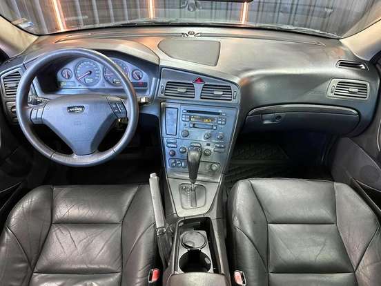 VOLVO-S60-2001