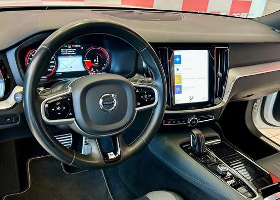 VOLVO-S60-2020