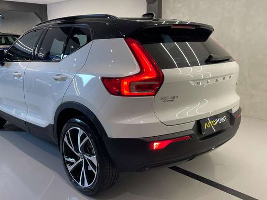 VOLVO-XC40-1.5 T5 RECHARGE R-DESIGN GEARTRONIC VOLVO-XC40-2020