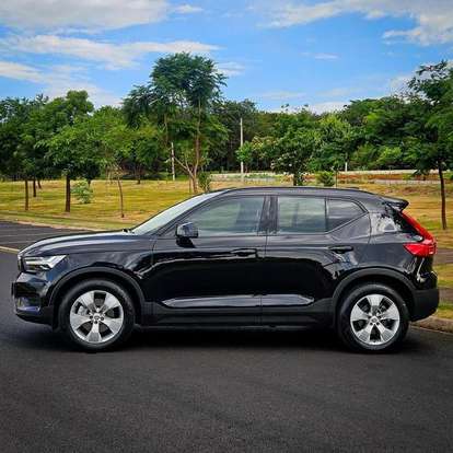 VOLVO-XC40-2.0 T4 GASOLINA GEARTRONIC VOLVO-XC40-2018