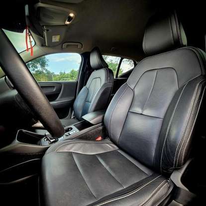 VOLVO-XC40-2.0 T4 GASOLINA GEARTRONIC VOLVO-XC40-2018
