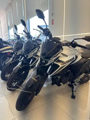 YAMAHA FZ25 FAZER CONNECTED ABS YAMAHA FZ25 FAZER CONNECTED ABS