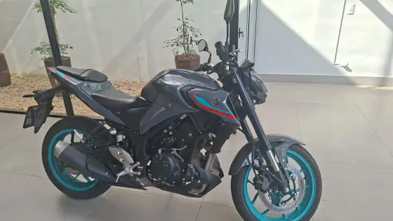 YAMAHA MT-03 ABS YAMAHA MT-03 ABS