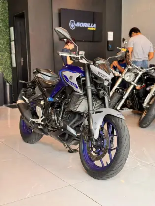 YAMAHA MT-03 ABS YAMAHA MT-03 ABS