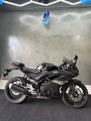 YAMAHA YZF R15 YAMAHA YZF R15