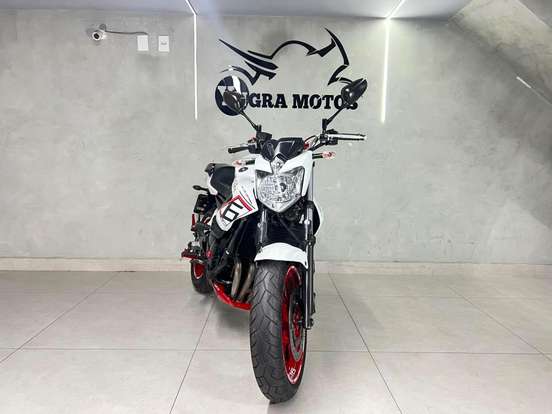 YAMAHA-XJ6 N-2013