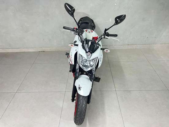 YAMAHA-XJ6 N YAMAHA-XJ6 N-2013