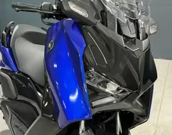 YAMAHA XMAX 300 CONNECTED ABS YAMAHA XMAX 300 CONNECTED ABS