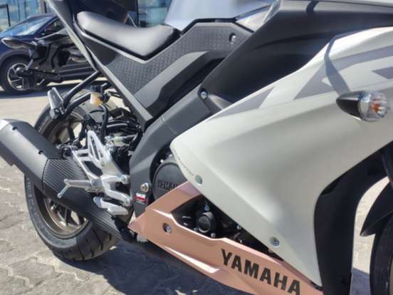 YAMAHA-YZF R15 YAMAHA-YZF R15-2026