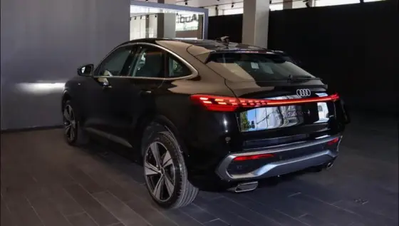 AUDI Q5 2.0 TFSI GASOLINA SPORTBACK S LINE QUATTRO S TRONIC AUDI Q5 2.0 TFSI GASOLINA SPORTBACK S LINE QUATTRO S TRONIC