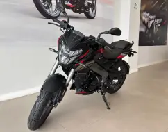 BAJAJ DOMINAR NS160 BAJAJ DOMINAR NS160