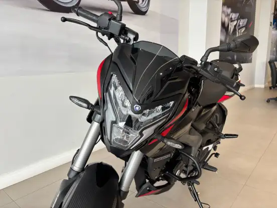 BAJAJ-DOMINAR NS160 BAJAJ-DOMINAR NS160-2025
