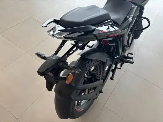 BAJAJ-DOMINAR NS160-2025