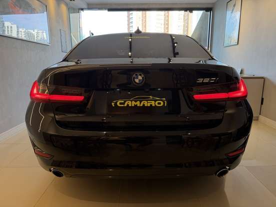BMW-320i-2.0 16V TURBO GASOLINA SPORT GP AUTOMÁTICO BMW-320i-2019
